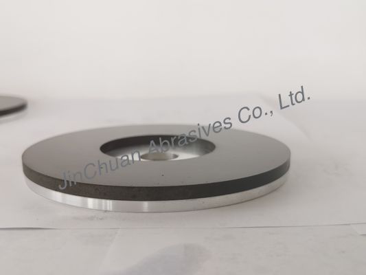 耐久力のある230は車輪を削っている平らなCBNをきしらせる